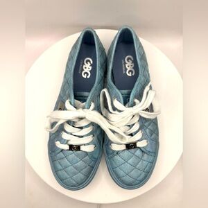 GBG Los Angeles Women’s Quilted Sneakers Size 7.5 Blue Metallic Casual Shoes